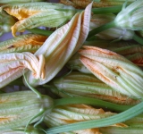 FRITTELLE CON FIORI DI ZUCCA